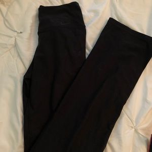 nike yoga pants